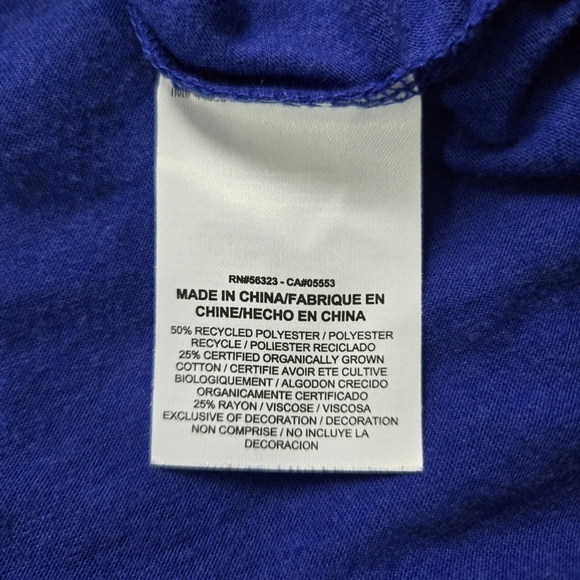 Nike Long Sleeve Top. Size Medium. Good preowned condition. - Picture 6 of 8